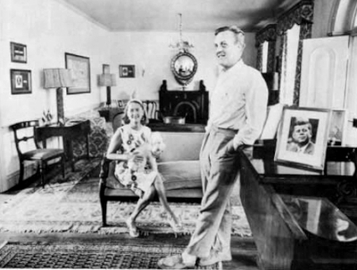 St. John Terrell and Elrita Terrell in their living room at Northridge.
